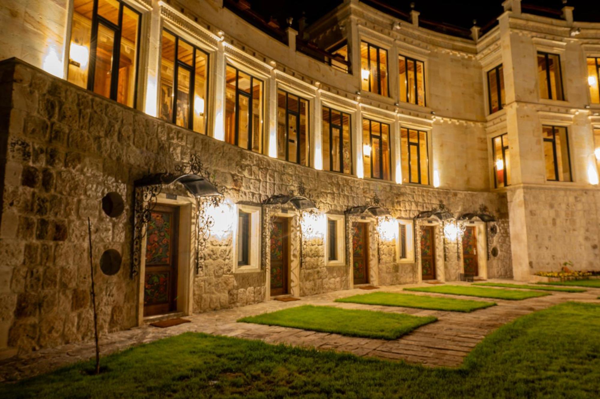 Bed and Breakfast Sobek Stone House Cappadocia Невшехір Екстер'єр фото