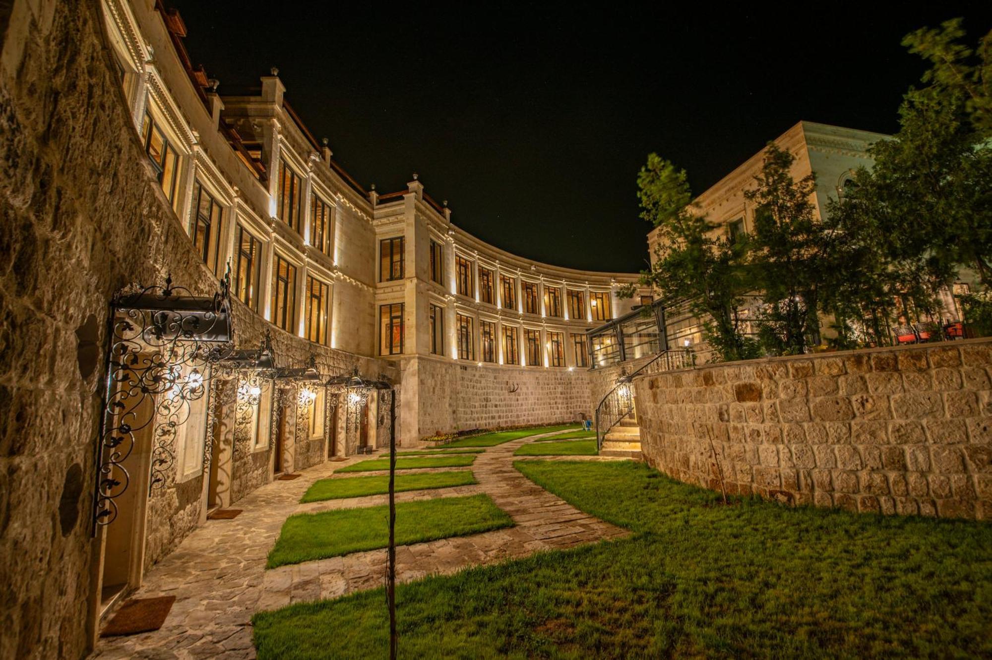 Bed and Breakfast Sobek Stone House Cappadocia Невшехір Екстер'єр фото
