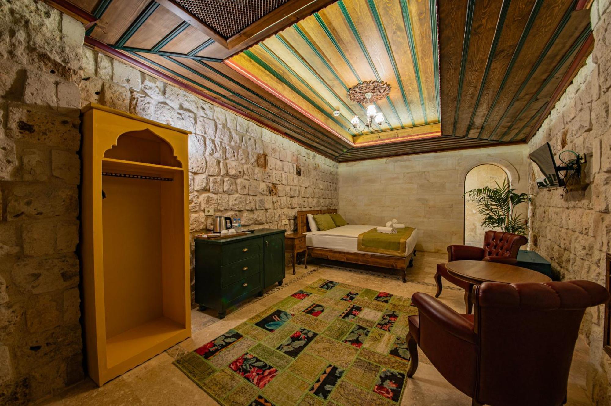 Bed and Breakfast Sobek Stone House Cappadocia Невшехір Екстер'єр фото